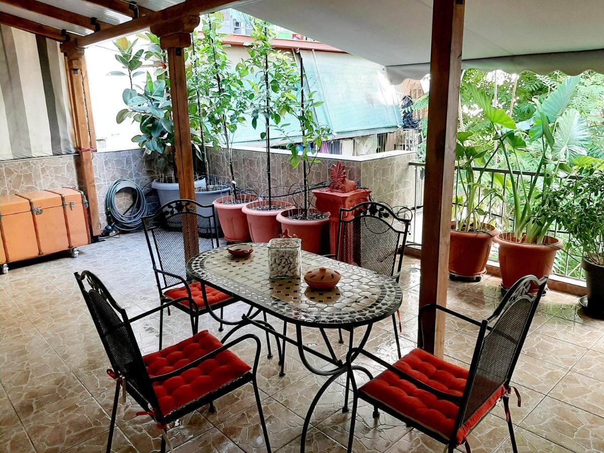 Large Terrace Near Centre Apartment *